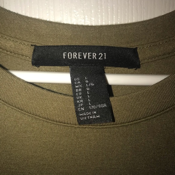 FOREVER 21 T-SHIRT DRESS - Picture 3 of 3